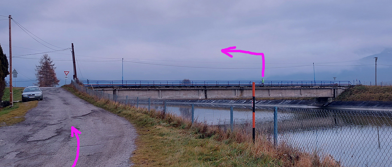 Ako_sa_blížim_k_„mostu_stretnutia“,_sprava_sa_blíži_aj_Majo._Dokonalo_načasované!